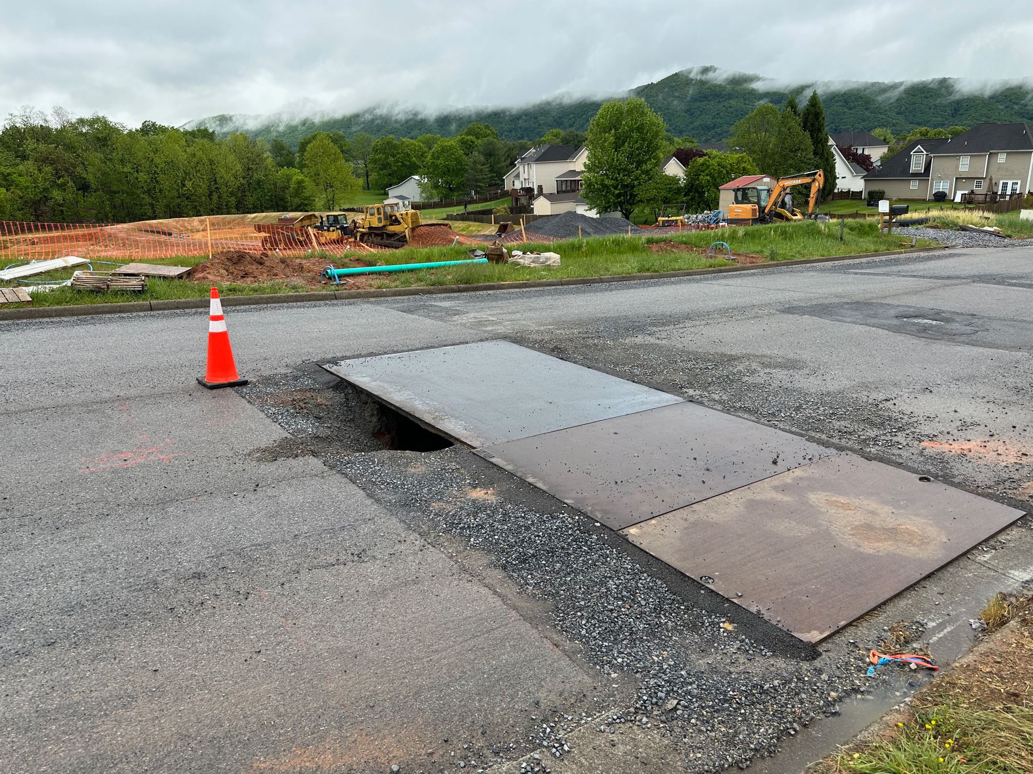 Huntridge Sink Hole 2